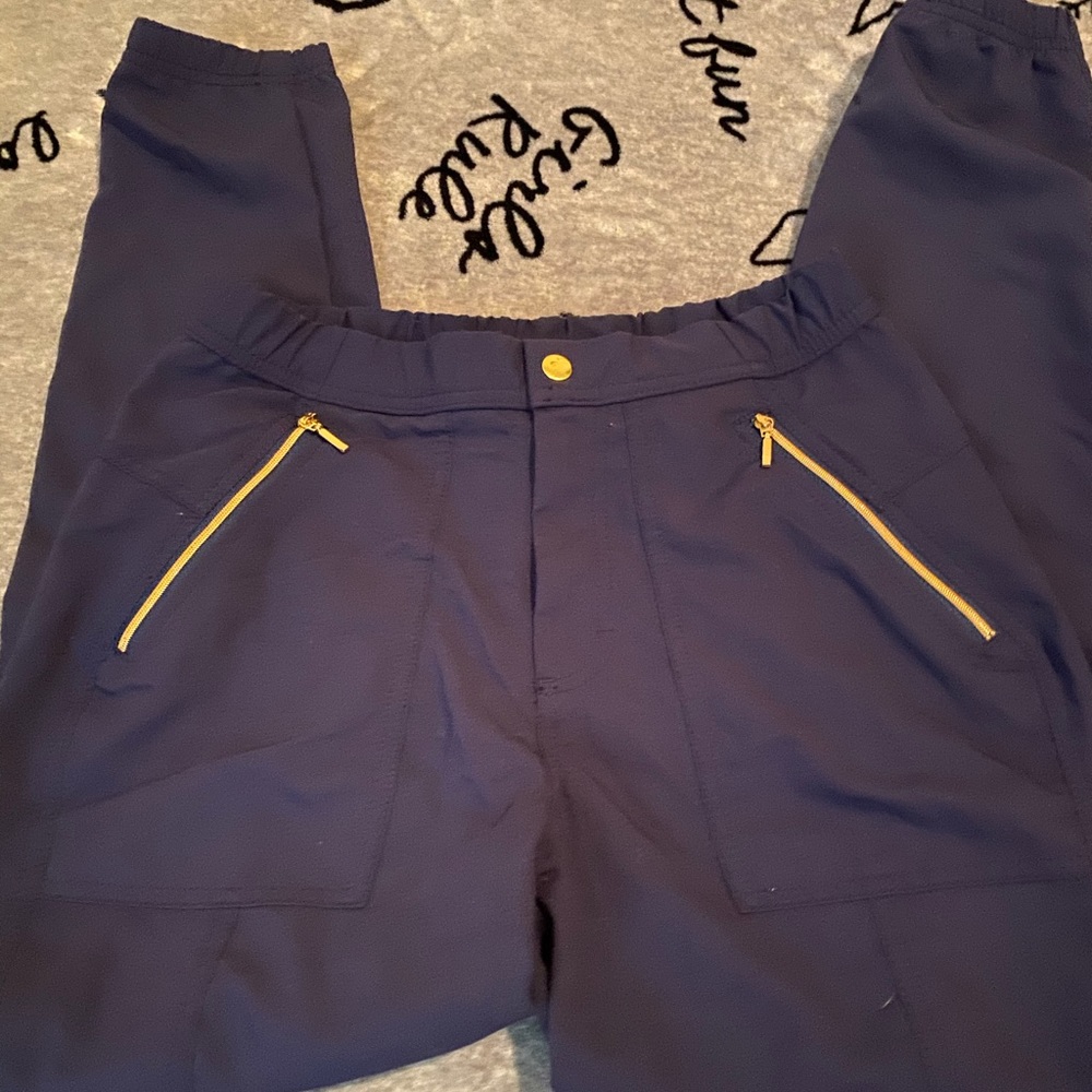 Bundle of two women’s pants scrubs